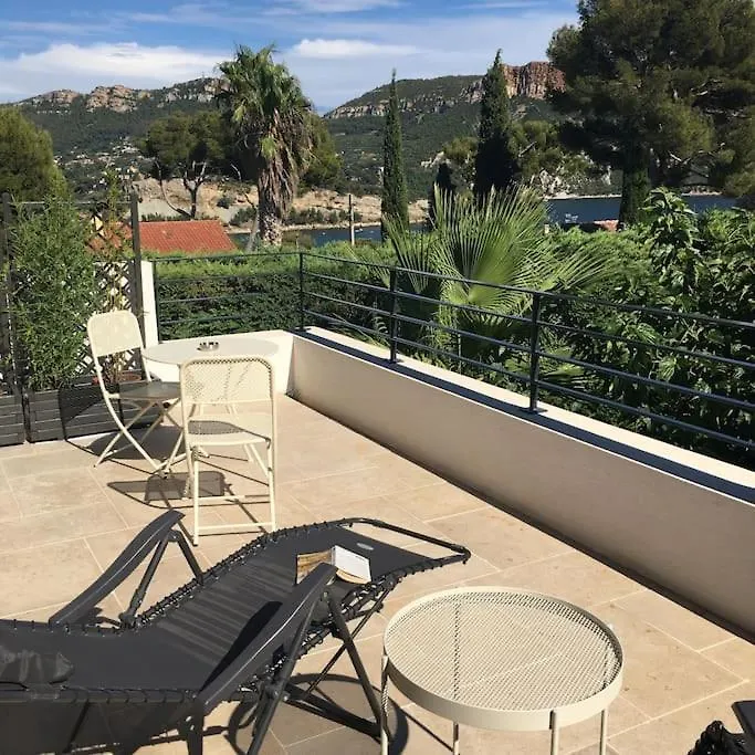 Cassis Calanques, 2 Pieces Grande Terrasse Vue Mer