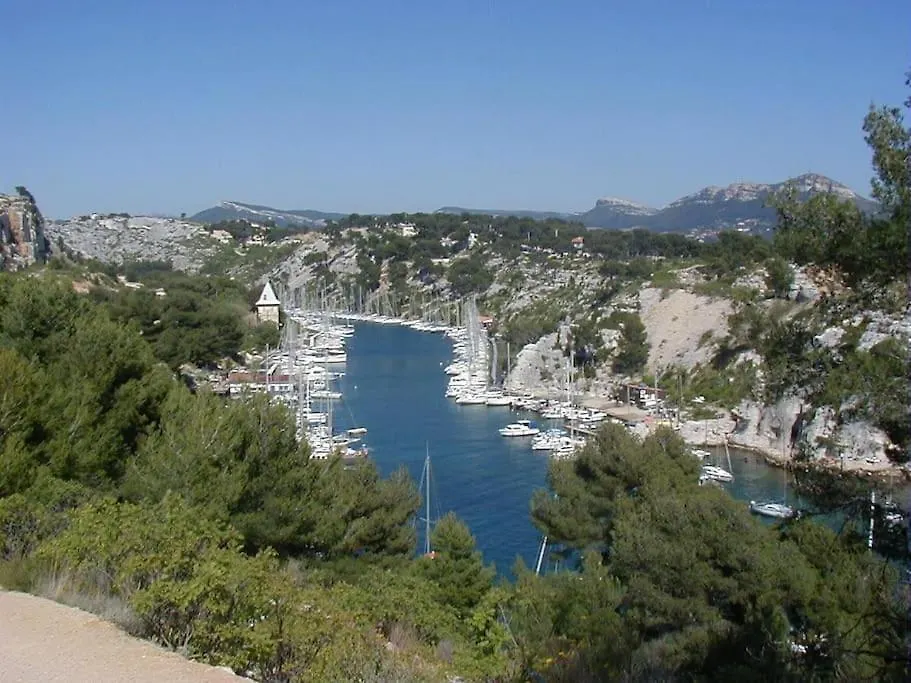 Cassis Calanques, 2 Pieces Grande Terrasse Vue Mer 0*,  France